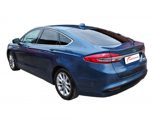 wynajem-auta-mondeo-300x238