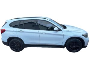 wypożyczalnia-aut-300x225